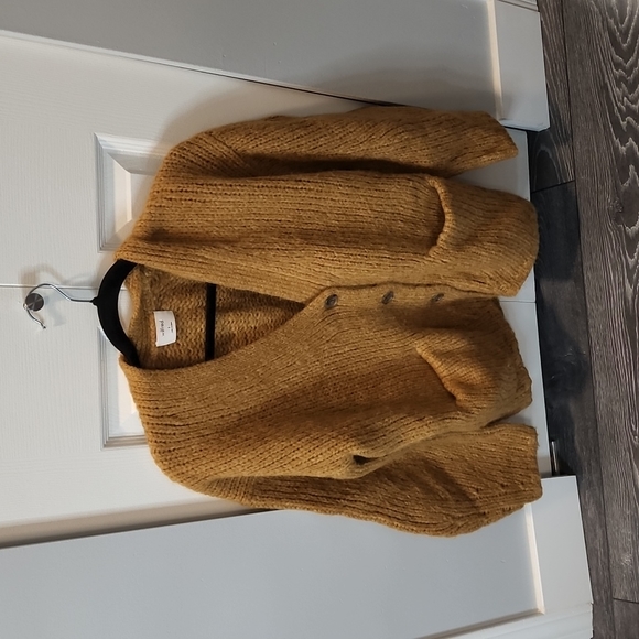 Wilfred Sweaters - WILFRED EVA CARDIGAN SIZE SMALL IN YELLOW